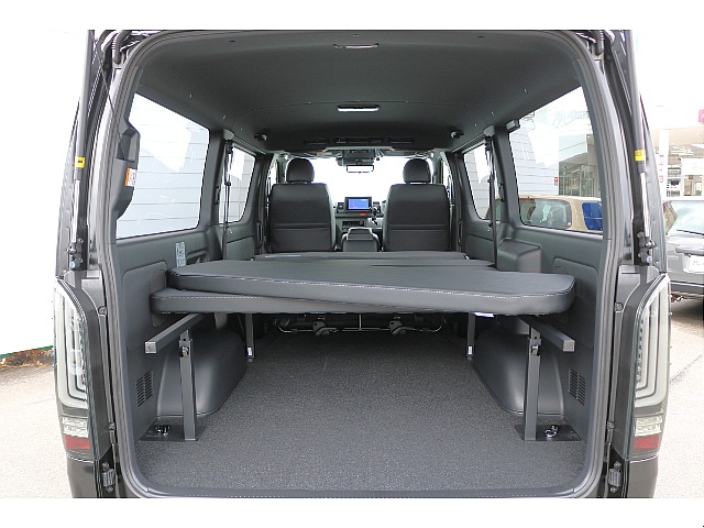 高さ調整も可能なタイプⅡベッドキット搭載済み♪