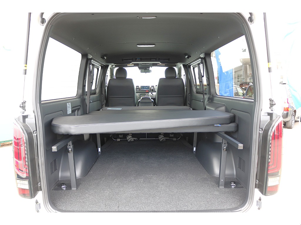 高さ調整も可能なタイプⅡベッドキット搭載済み♪