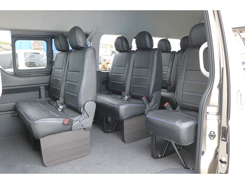 全席シートカバー装着済み