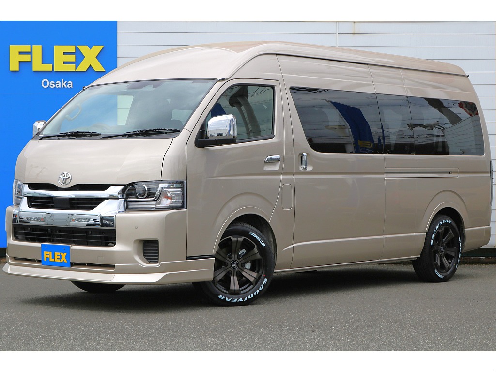 トヨタ ハイエース(1枚目)