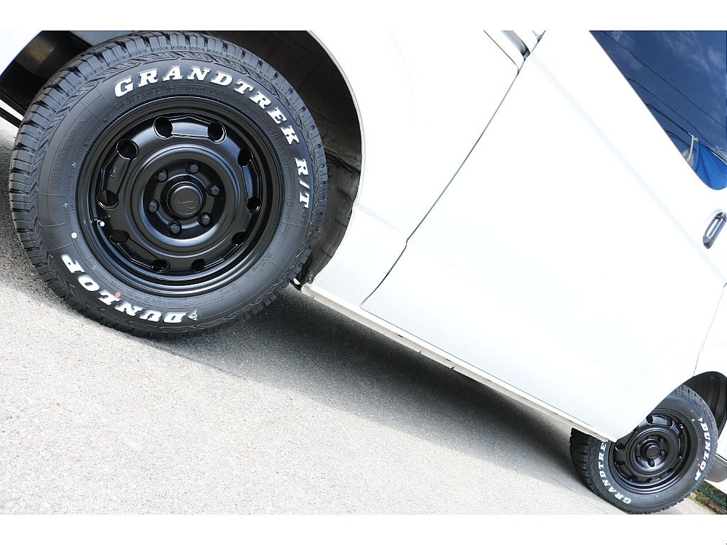 ダンロップ GRANDTREK タイヤ