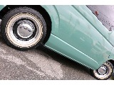 クラシックオーバル ホワイトリボン タイヤ