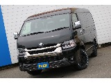 【新型ハイエースワイドバン内装架装VALDOOR】新作シートアレンジ！ハイエースワイドバンスーパーGLダークプライムⅡ７人乗車８ナンバー