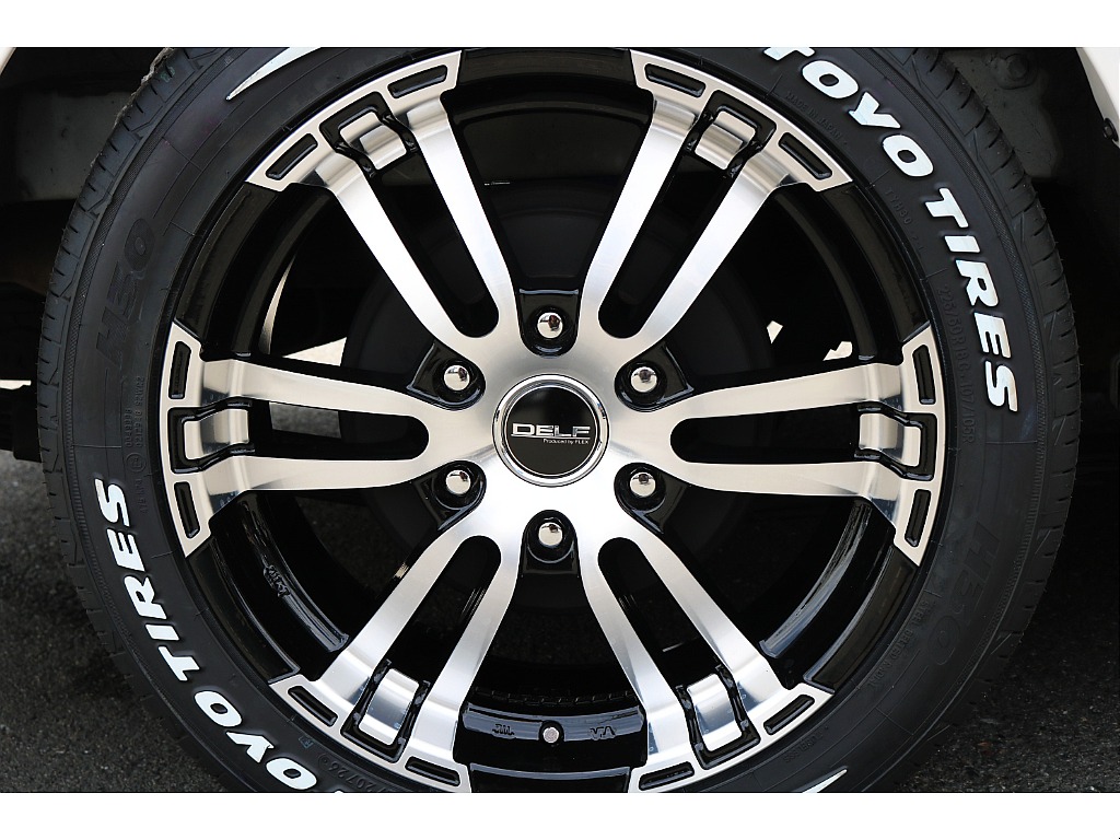 トヨタ&nbsp;ハイエース&nbsp;ワゴン2.7GLロング ミドルルーフ 4WD&nbsp;大画面ナビ＆フリップダウンモニター！&nbsp;大阪府の詳細画像&nbsp;その12