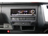 【新車/新型】ハイエースワゴンGLガソリン４WD内装架装familiar