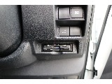 【新車/新型】ハイエースワゴンGLガソリン４WD内装架装familiar
