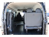 【カスタム盛り沢山】R5年式ハイエースワゴンGLガソリン４WD