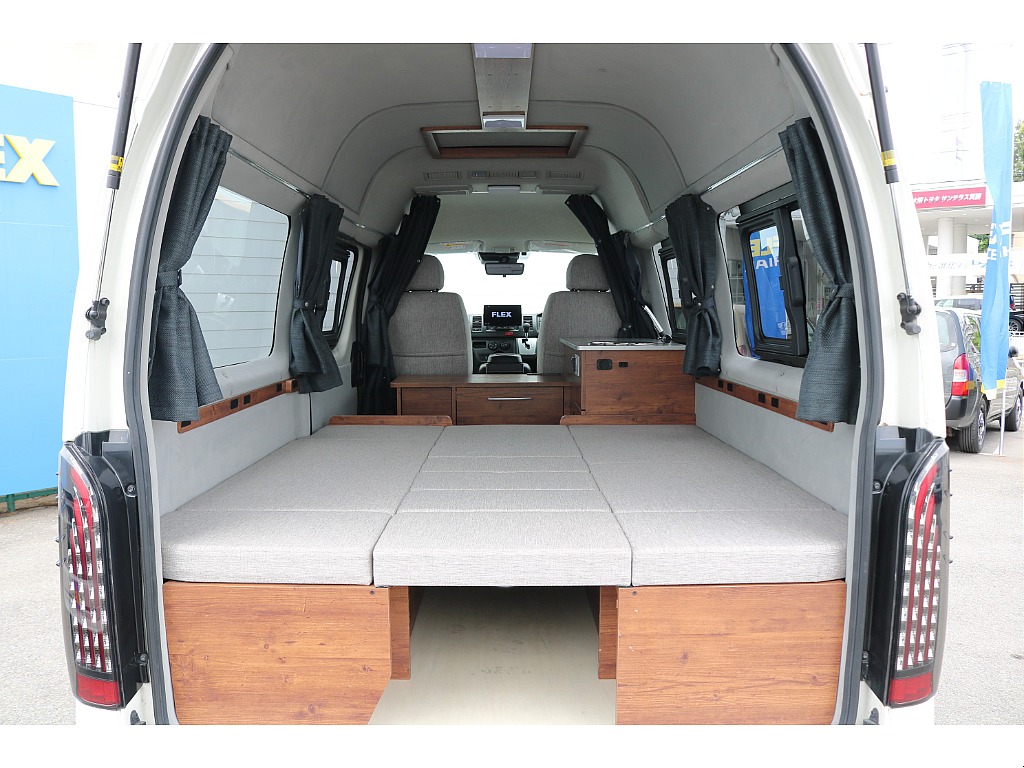 FLEXキャンピング【NH-タイプ2】シンプルに使い勝手を追求した最高の車中泊仕様！バンライフのお供に♪即納車可能！！