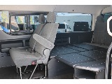 【内装架装車】H30年式ハイエースワゴンGLガソリン２WD内装架装　センターテーブル付！【R1】