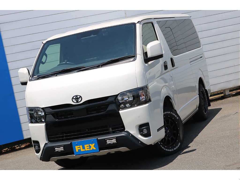 トヨタ&nbsp;ハイエースバン&nbsp;5D2.8DTスーパーGLダークプライムⅡL 4WD&nbsp;TRDstyle BlackEdition&nbsp;大阪府の詳細画像&nbsp;その6