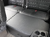 【新車/新型】9型ハイエースワゴンGLガソリン４WD　フローリング施工＆スマートベッドキット装備！オフロード仕様外装！