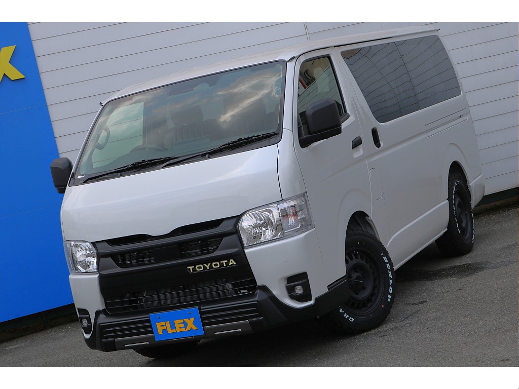 トヨタ ハイエースバン(6枚目)