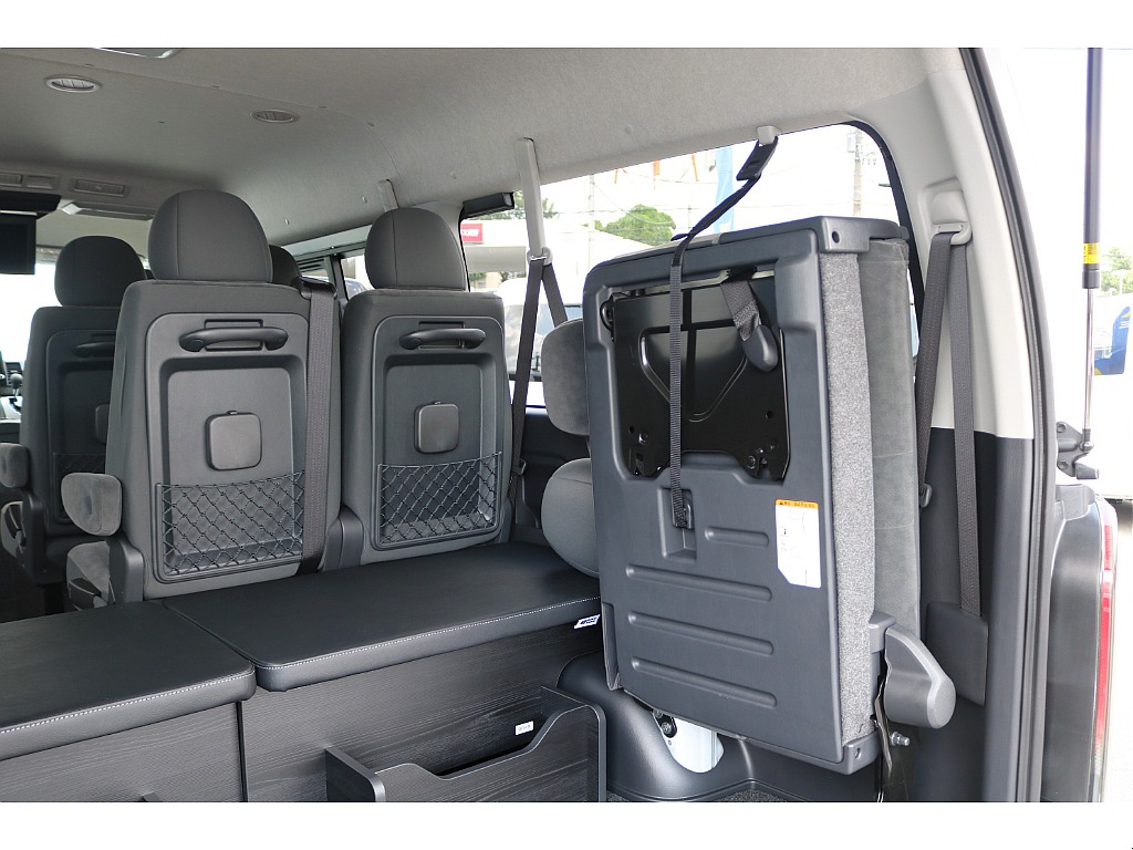 トヨタ&nbsp;ハイエース&nbsp;ワゴン2.7GLロング ミドルルーフ 4WD&nbsp;パーキングサポート&nbsp;大阪府の詳細画像&nbsp;その4