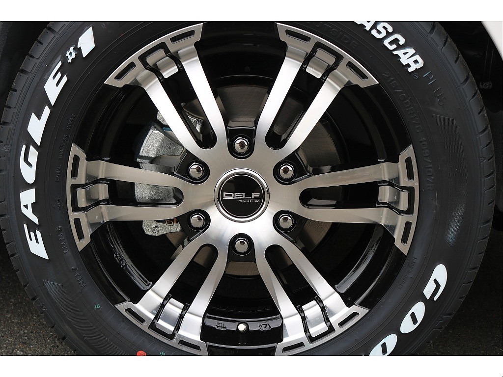 トヨタ&nbsp;ハイエースバン&nbsp;5D2.8DTスーパーGLダークプライムⅡロング&nbsp;パーキングサポート&nbsp;大阪府の詳細画像&nbsp;その12