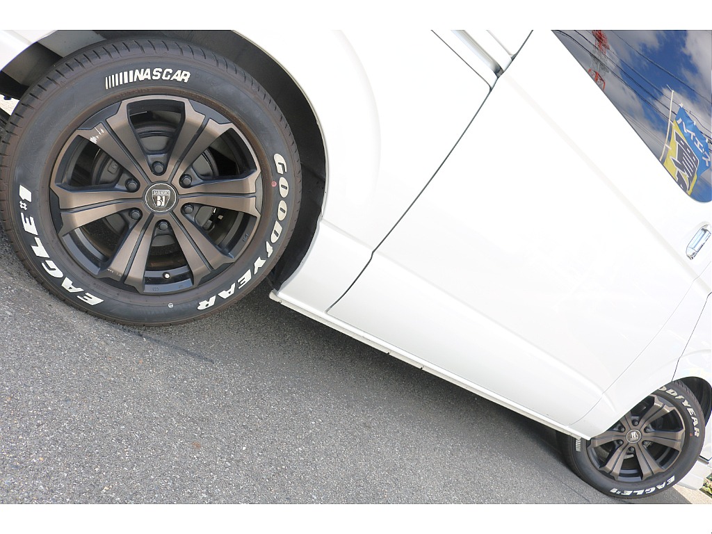 トヨタ&nbsp;ハイエースバン&nbsp;5D2.0スーパーGLダークプライムⅡロング&nbsp;&nbsp;大阪府の詳細画像&nbsp;その11