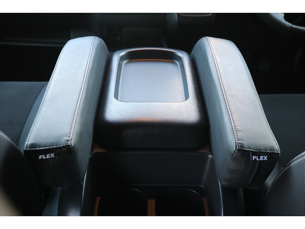 FLEXアームレスト！