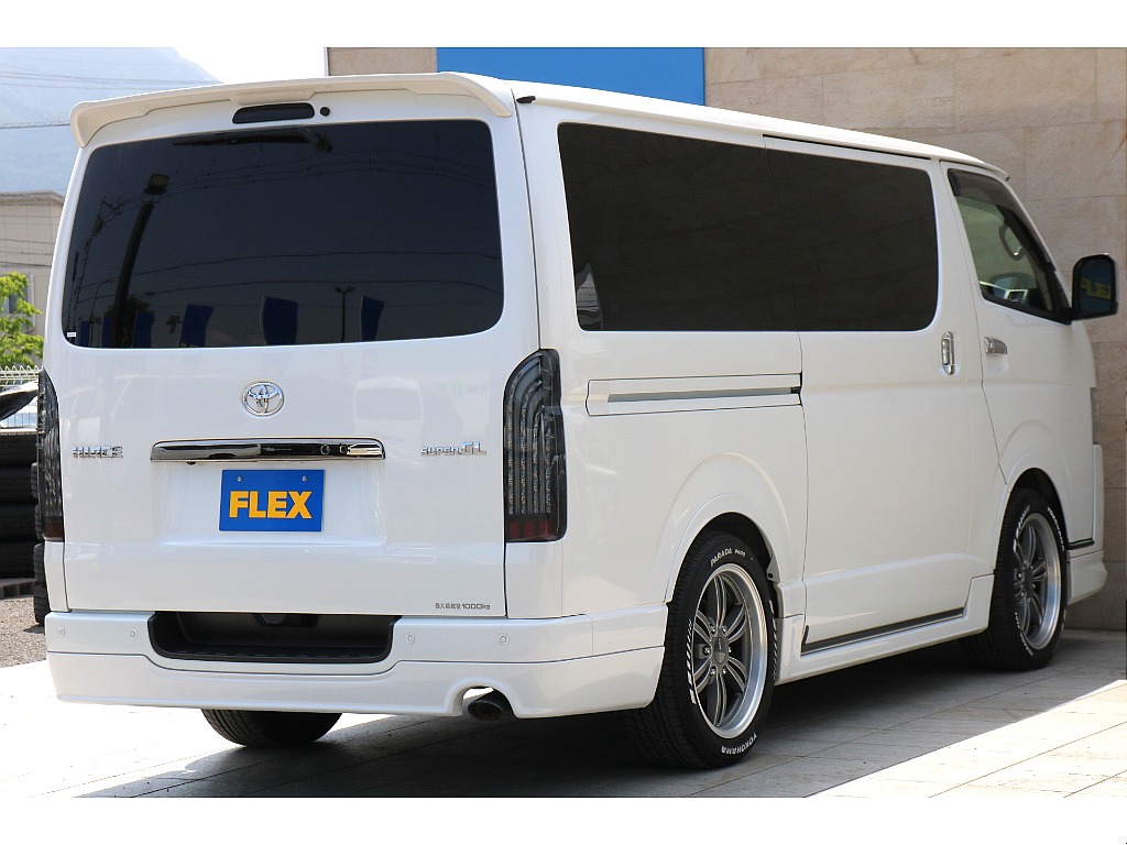 R3年式S-GL DP2 4WD/DT モデリスタフルアロ ALPINE バッドラッカー18インチAW ベッドキット コンソールBOX