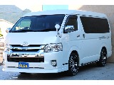 トヨタ ハイエース(2枚目)