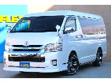 トヨタ ハイエース(1枚目)