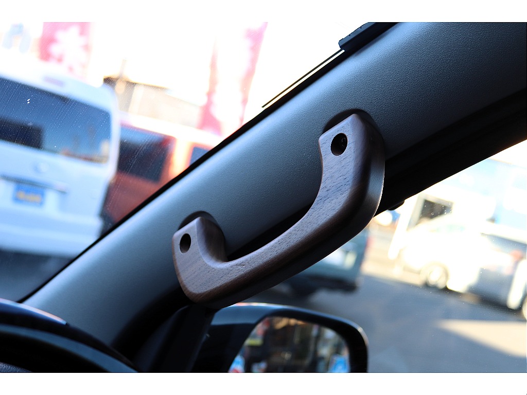 ハイエース高崎店にて展示中♪全国の皆様からのお問い合わせお待ちしております！！027-329-5670