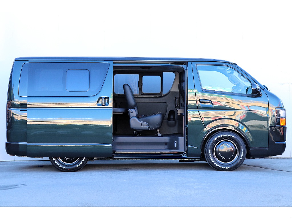 ハイエース高崎店にて展示中♪全国の皆様からのお問い合わせお待ちしております！！027-329-5670