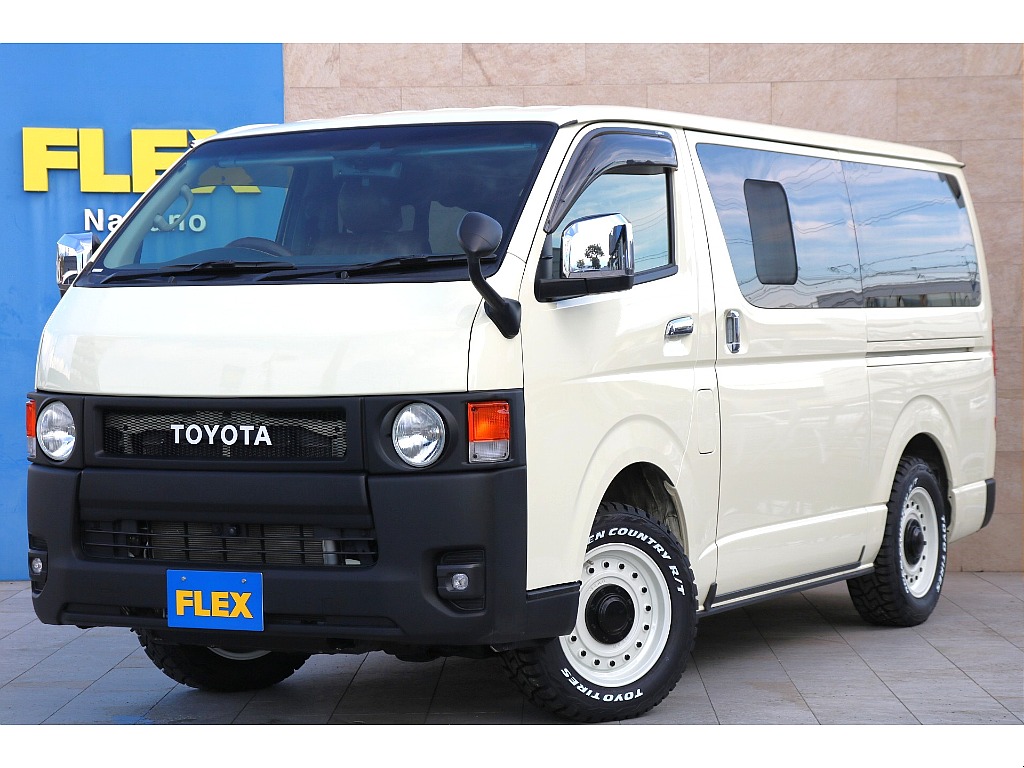 Ｒ４年式S-GL ４WD ディーゼルターボ FD-classic丸目キット！ ライトイエロー ディーンコロラド16インチAW フローリング施工！