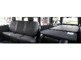 2列目シート展開 ベッドキット付きで車中泊も楽しめそうです。