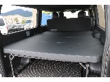 ベッドマットもクッション性があり車中泊にピッタリです。