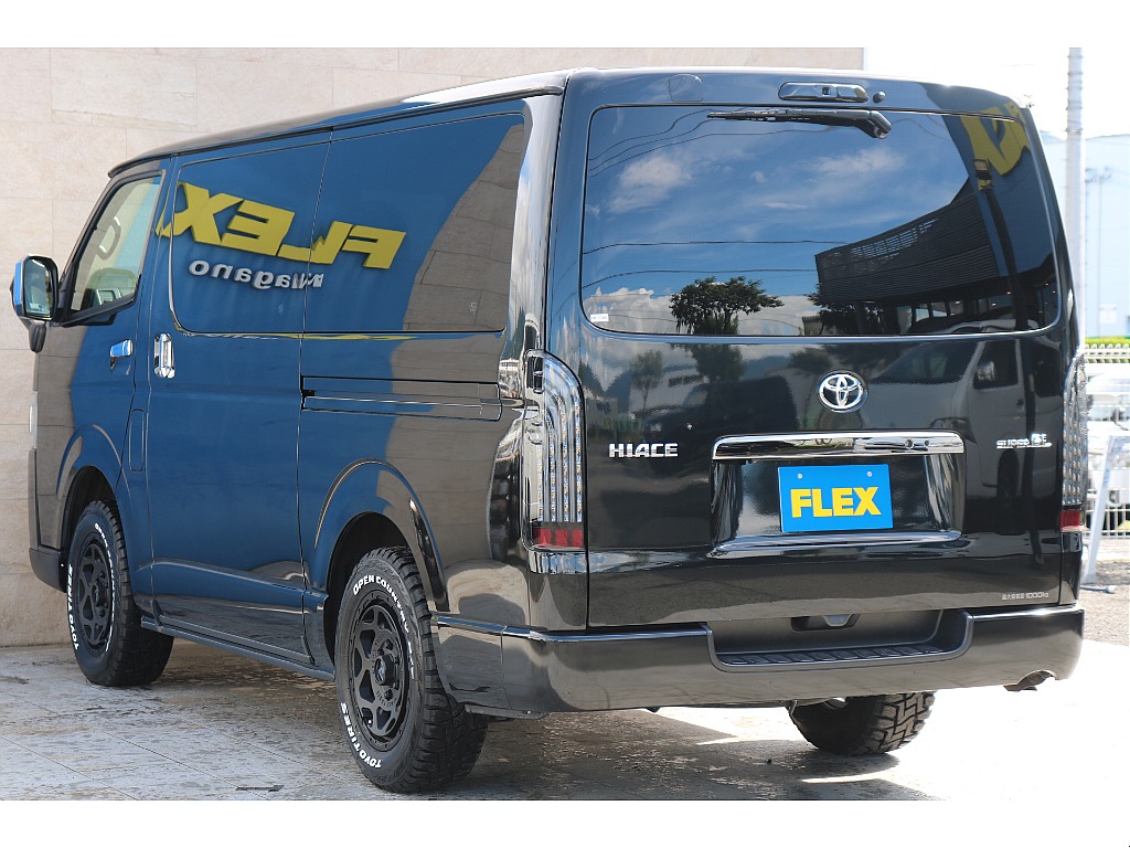 R4年式S-GL DP2 4WD/DT オフロードカスタムPKG 新品NT-16インチAW 新品煌めきＬＥＤテールランプ 新品ベッドキット(全国陸送納車可能)