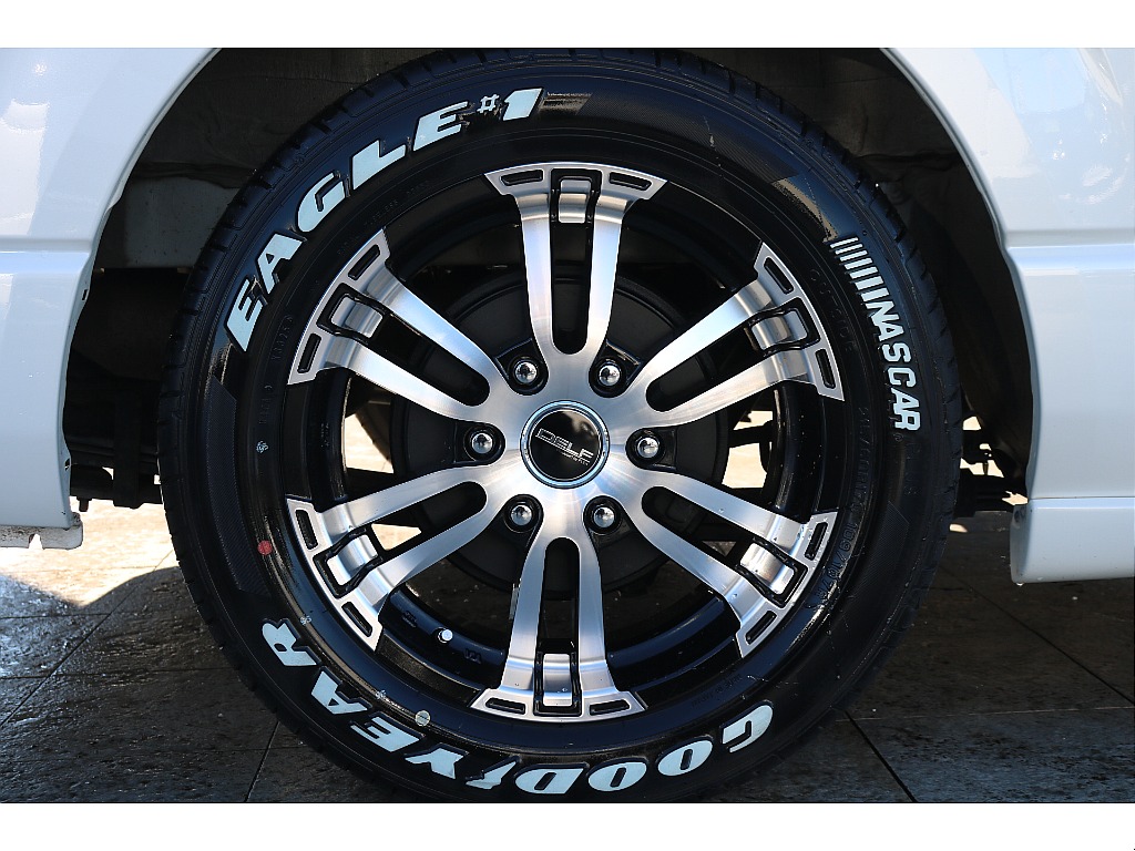 FLEX DELF02 17インチアルミ&グッドイヤーナスカータイヤ♪