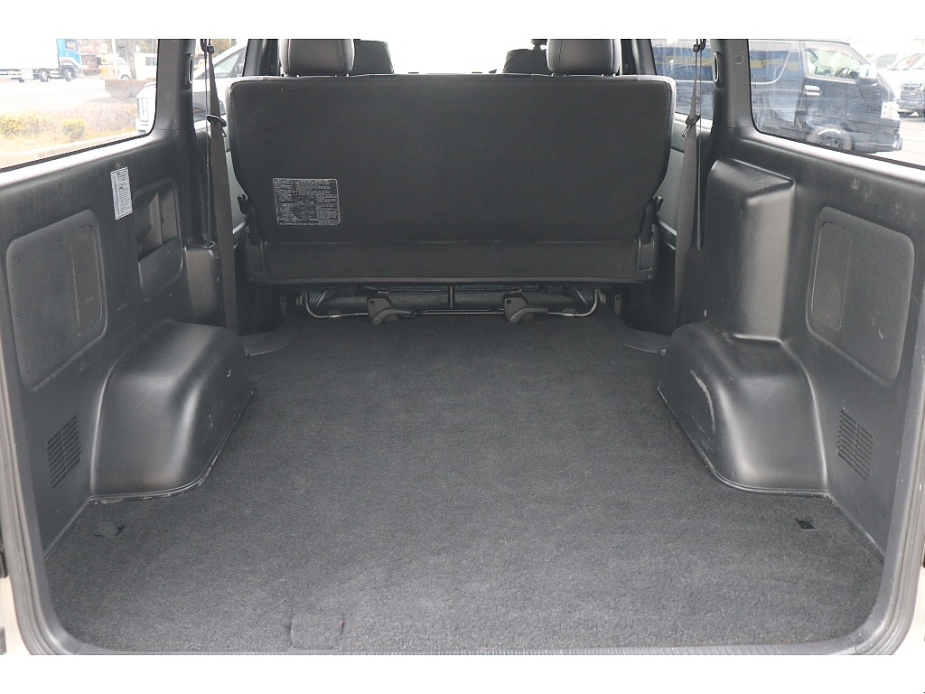 広々ラゲッジ空間！