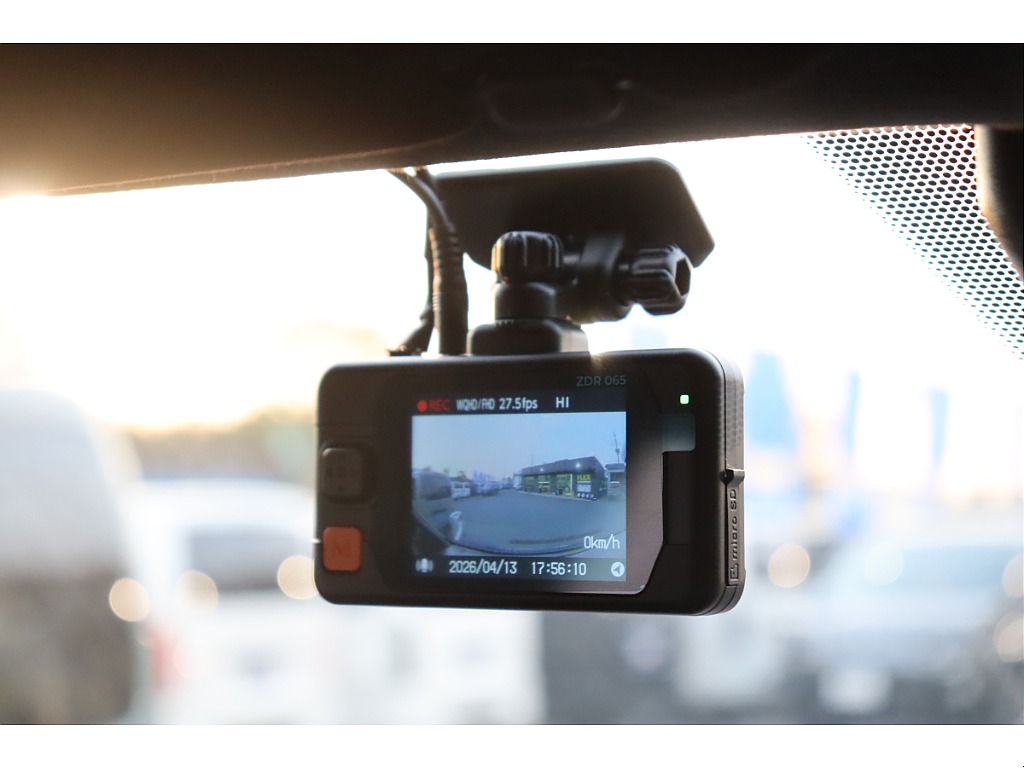 トヨタ ハイエースバン(24枚目)