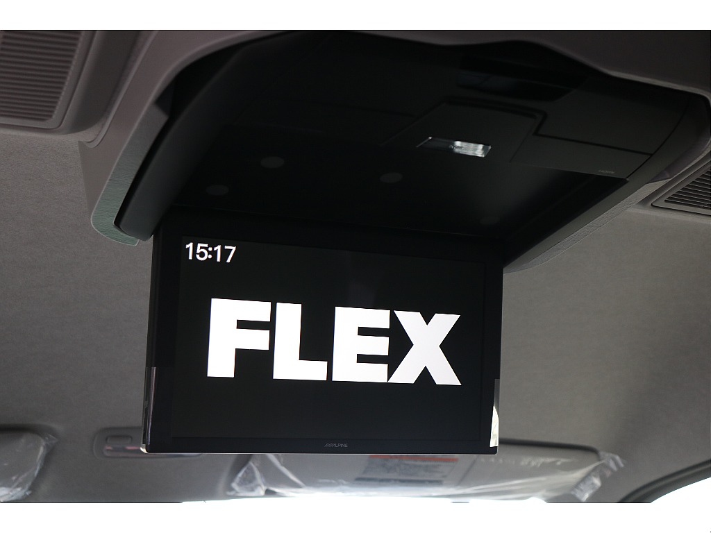 アルパイン12.8インチフリップダウンモニター！