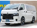 ハイエース長野店までお問合せお待ちしております! ディーゼルターボ4WD!使い勝手の良いベッドキット付!