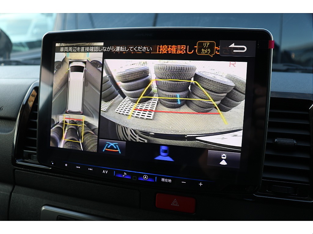 バックカメラ、パノラミックビューモニター！