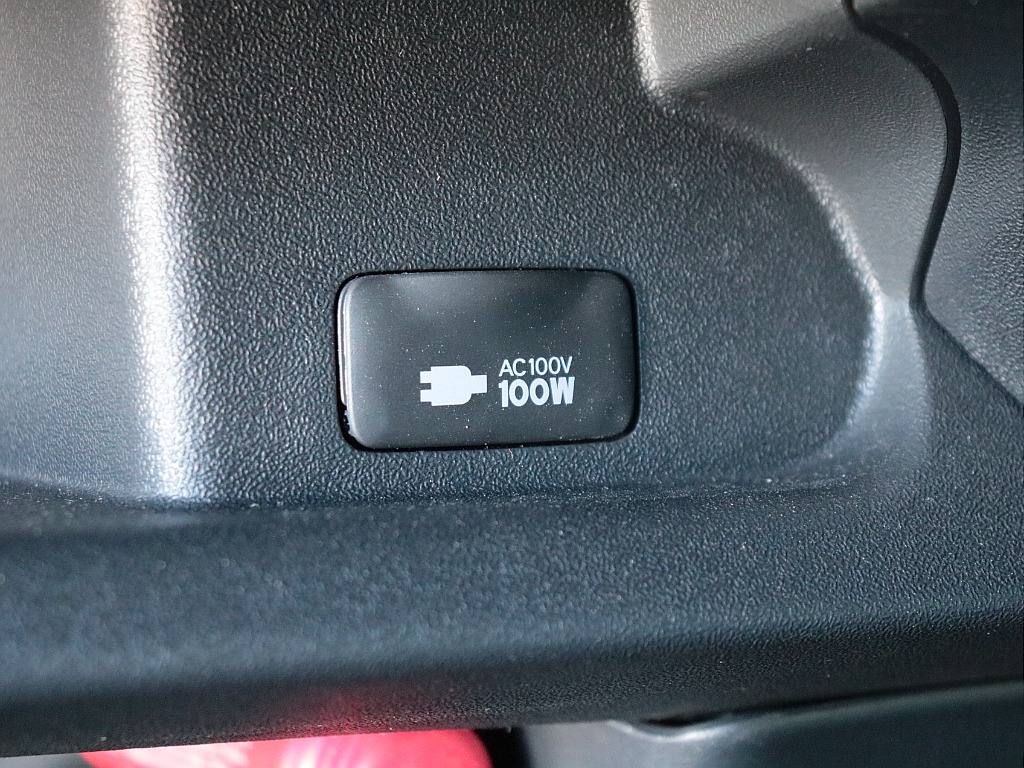 100Vアクセサリーコンセント！