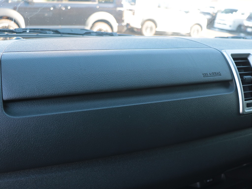 助手席エアバック！