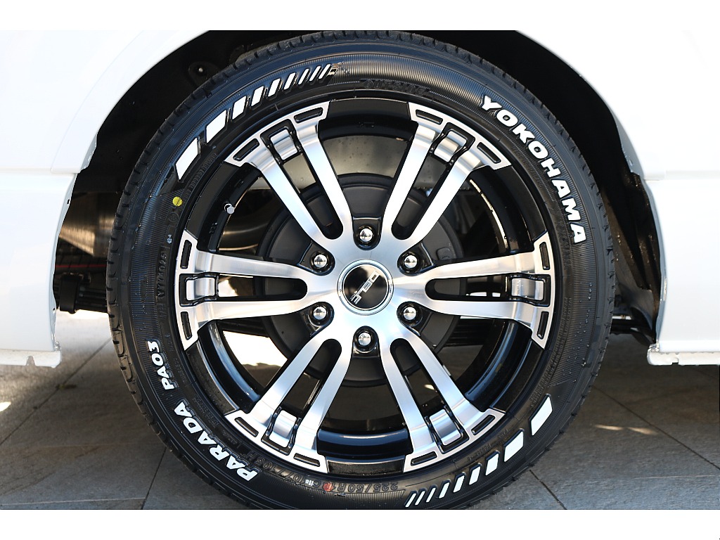 FLEX DELF02 18インチアルミ、YOKOHAMA PARADA PA03タイヤ！