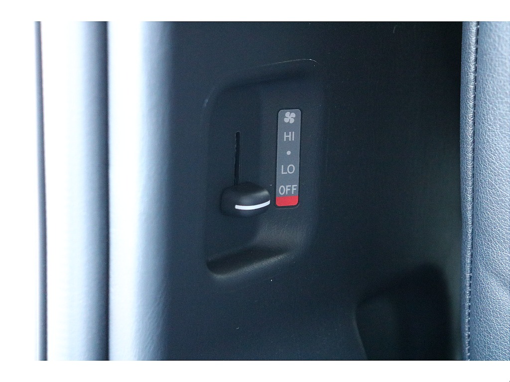 リアヒーター！