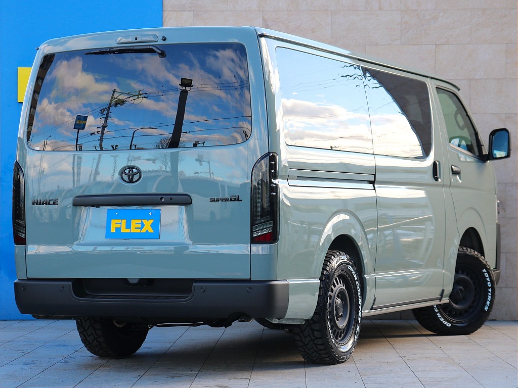 登録済未使用車！BIG-Xナビ付のブラックエディション車！