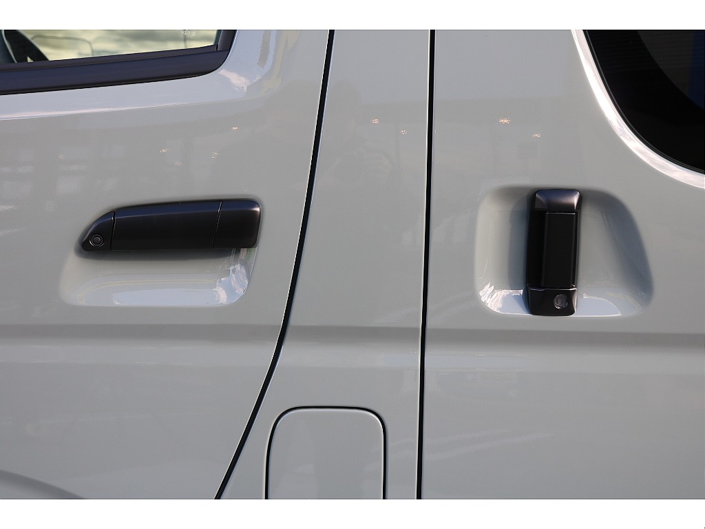 メッキ部マッドブラック塗装！