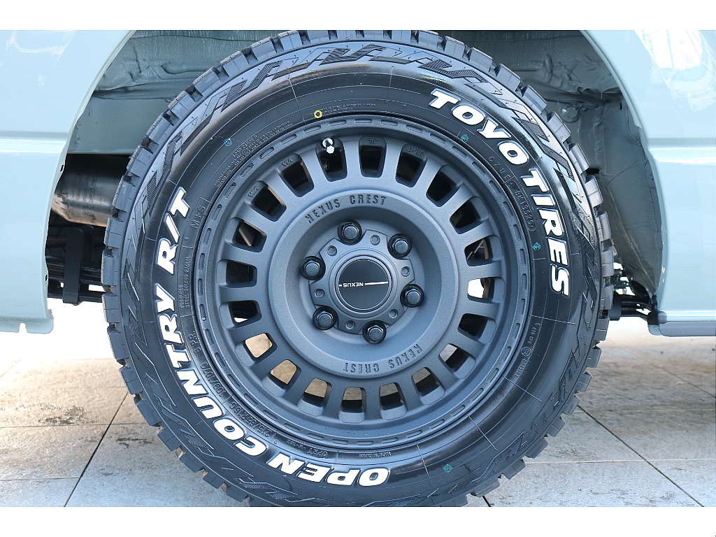 FLEX NC-1 16インチアルミ、TOYOオープンカントリータイヤ！