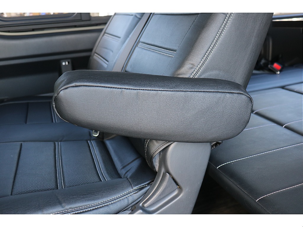 アームスト付き！