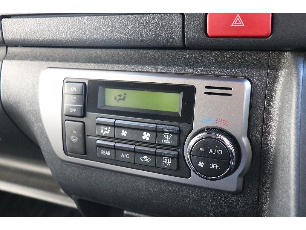 フロントオートエアコン！