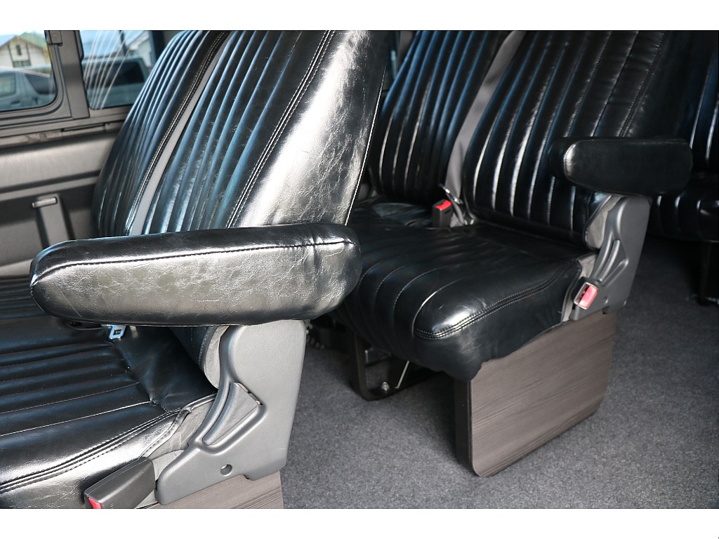 アームレスト付！