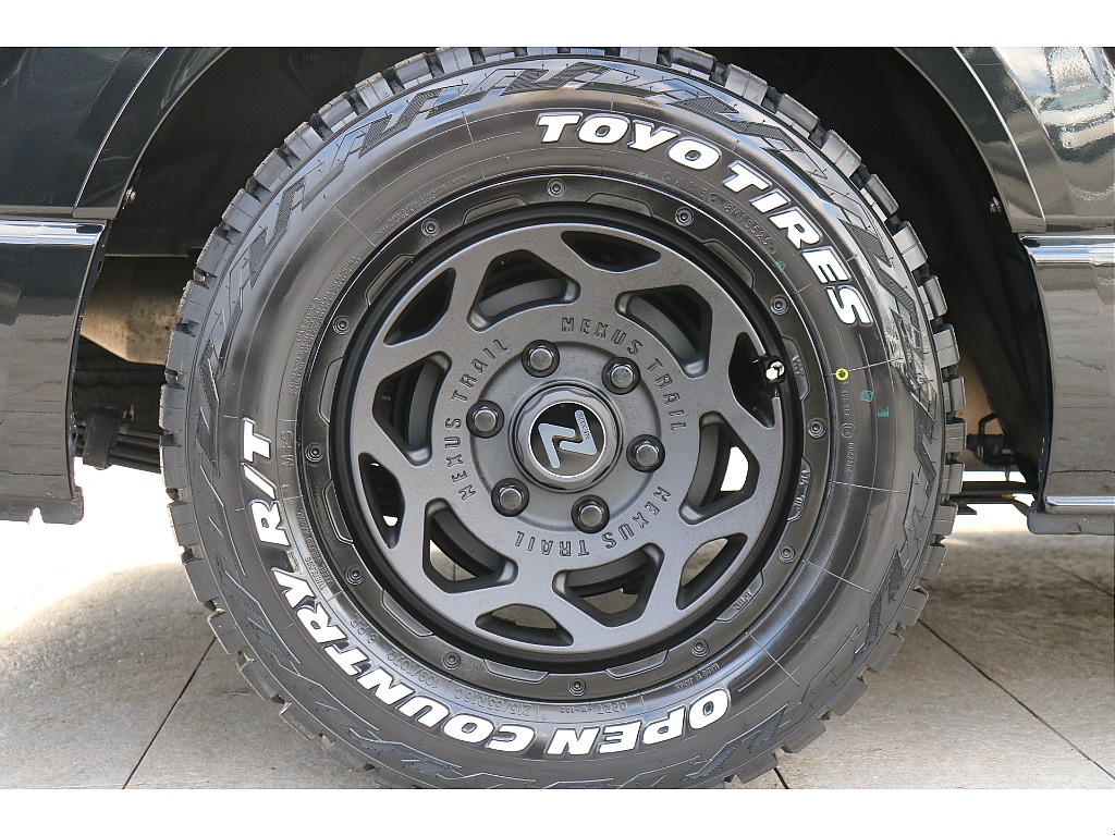 FLEX NT-1 16インチアルミ、TOYOオープンカントリータイヤ！