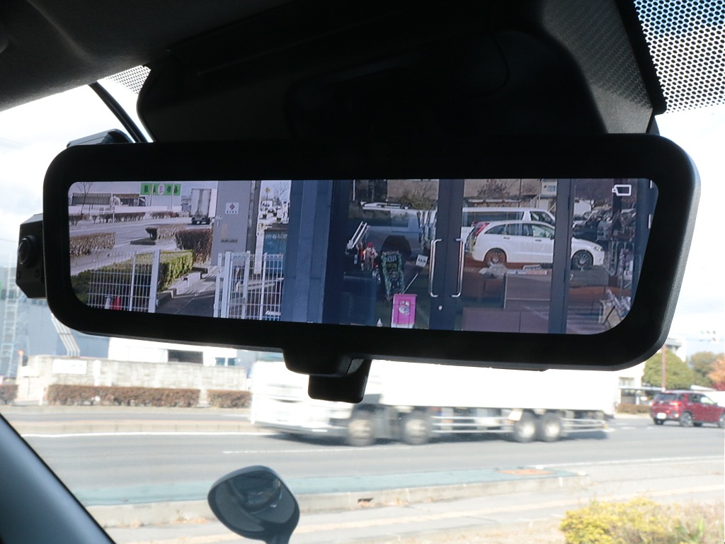 デジタルインナーミラー！