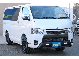 トヨタ ハイエースバン(15枚目)