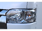トヨタ ハイエースバン(3枚目)