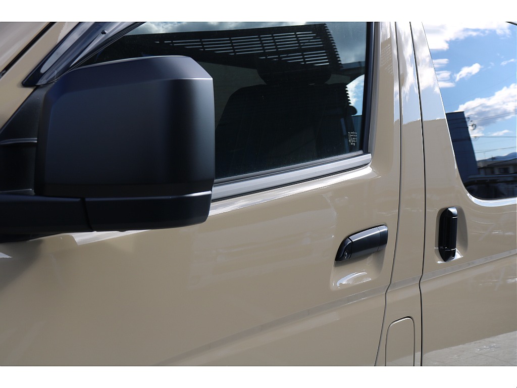 メッキ部マッドブラック塗装！